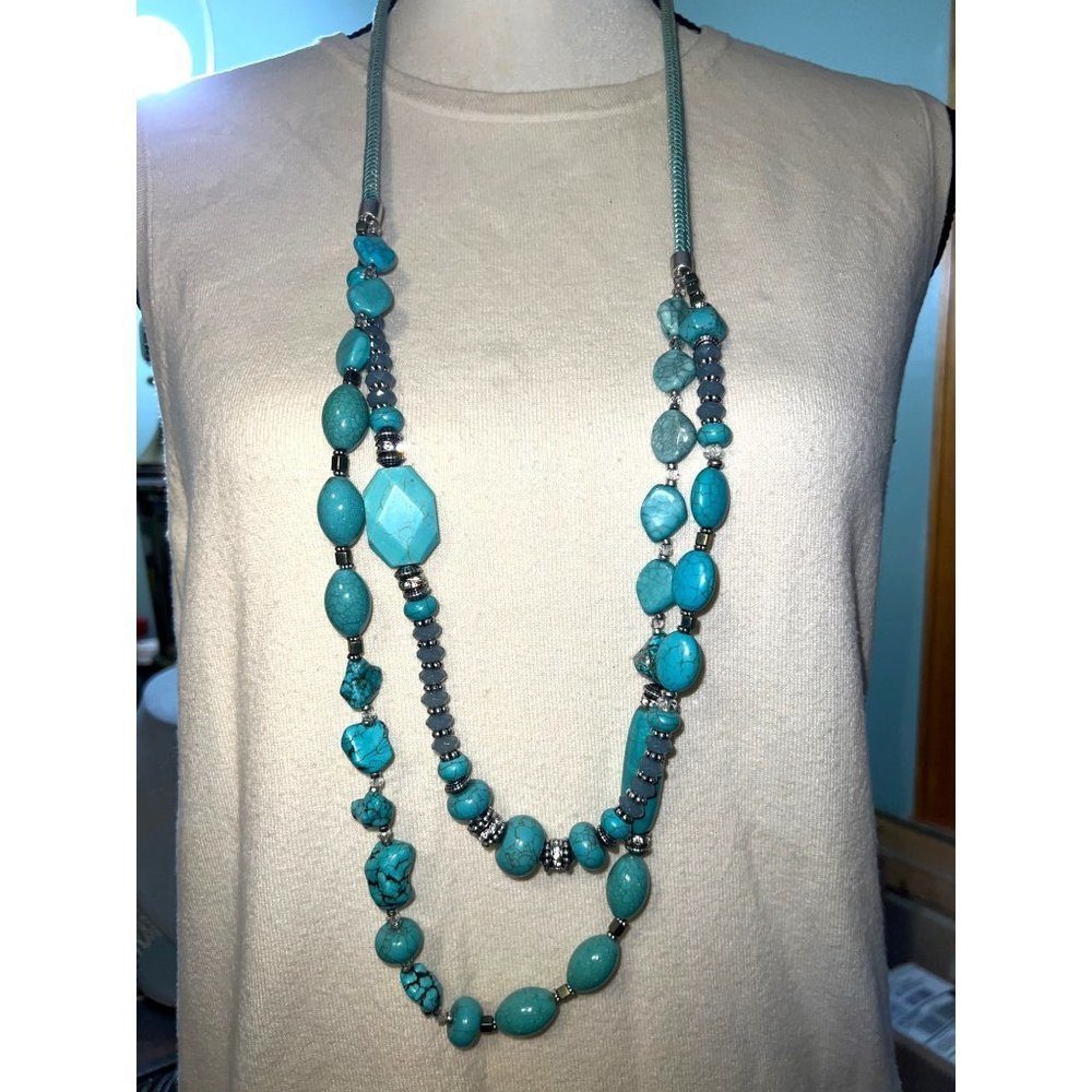Chico's Blue Howlite & Mother of Pearl Coin Necklace -- 34"